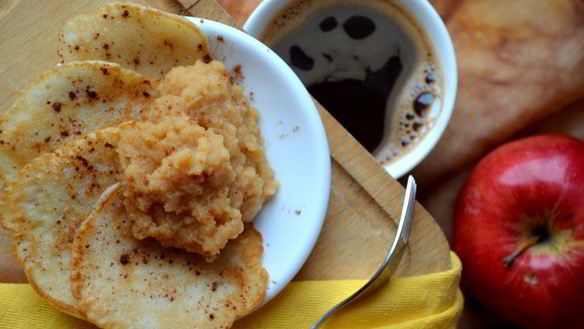 Рецепт Яблочных оладий с яблочным кремом