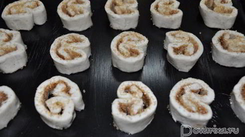 быстрое печенье из слоеного теста