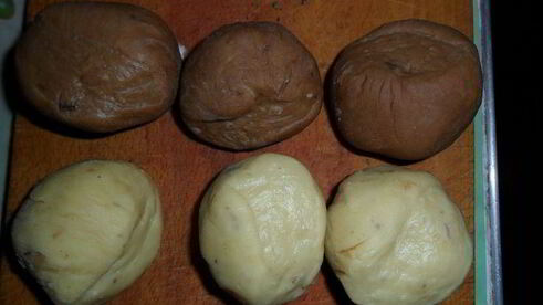 двухцветное печенье с фундуком