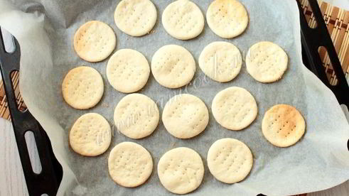 галетное печенье