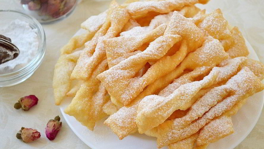 Рецепт хрустящего печенья хворост на водке