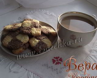 Печенье двухцветное с какао