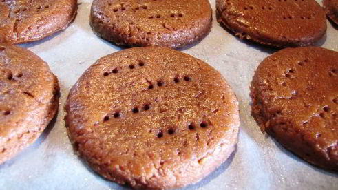 печенье шоколадное