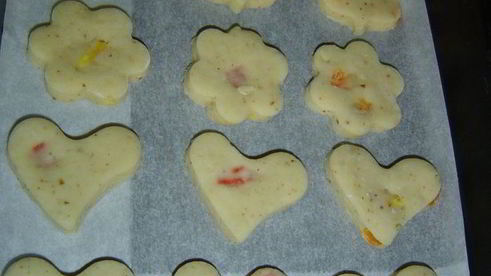 постное печенье с орехами и цукатами