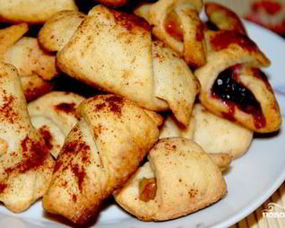 Рогалики со сгущенкой