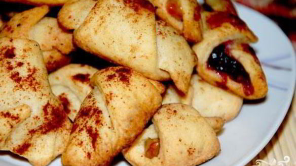 Рецепт Рогаликов со сгущенкой