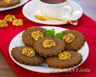 Шоколадное печенье с грецкими орехами и имбирем