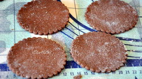 шоколадное печенье с вишней