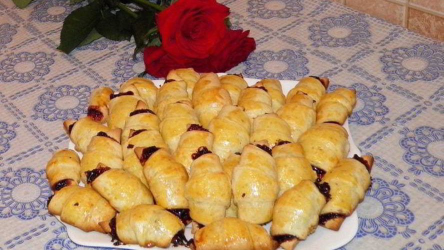 Рецепт творожных рогаликов