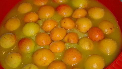 абрикосовый пирог-перевертыш с апельсиновой карамелью