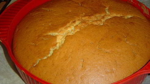 абрикосовый пирог-перевертыш с апельсиновой карамелью