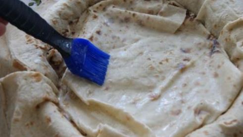 быстрый пирог из лаваша с сыром и зеленью