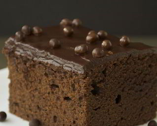 Домашний шоколадный пирог в шоколадной глазури