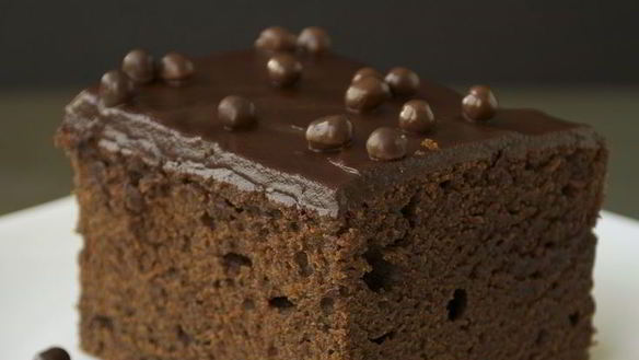 Рецепт Домашнего шоколадного пирога в шоколадной глазури