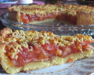 Летний яблочно-персиковый пирог