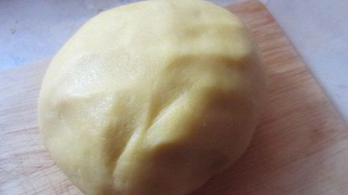 летний яблочно-персиковый пирог