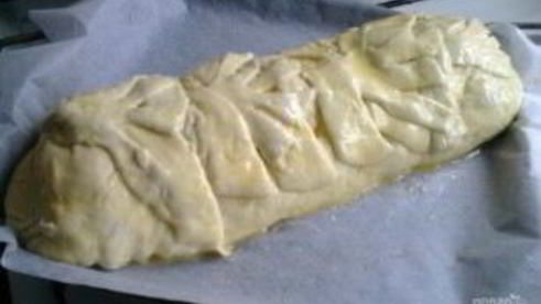 мясной пирог из слоеного теста