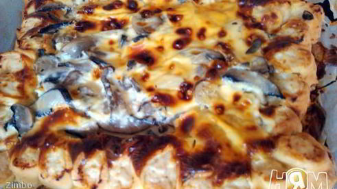 пирог розочки с фаршем и грибами