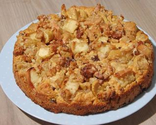 Яблочно-ореховый пирог на сидре