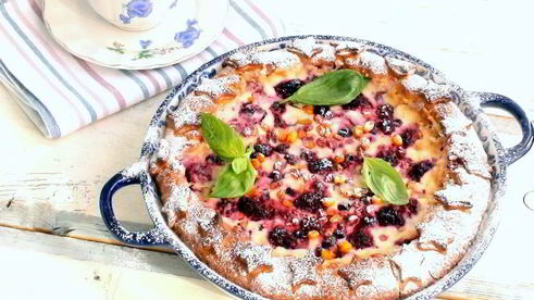 ягодный пирог с маскарпоне