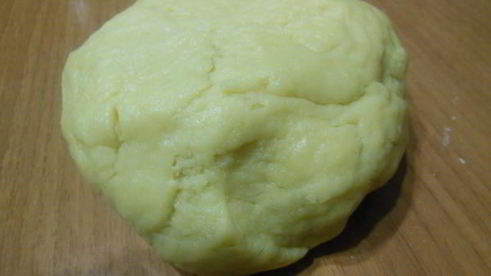 заливной пирог с ежевикой