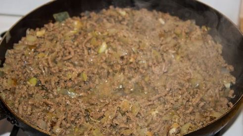 заливной пирог с мясом на кефире