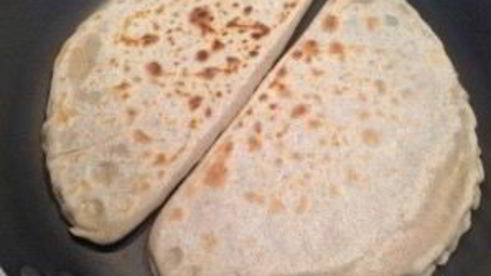 кутабы с зеленью