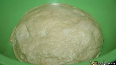 молдавские постные пирожки с капустой вэрзаре