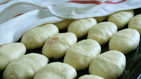 пирожки с брусникой