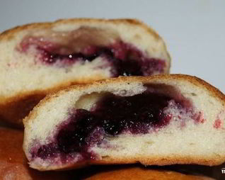 Пирожки с черемухой