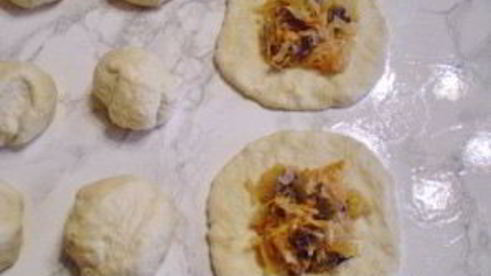 пирожки с капустой и грибами жареные