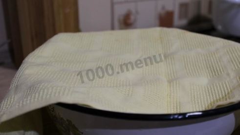 пирожки с клубникой из дрожжевого теста в духовке