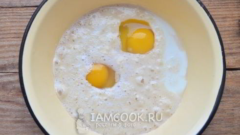 пирожки с луком и яйцом на кефире