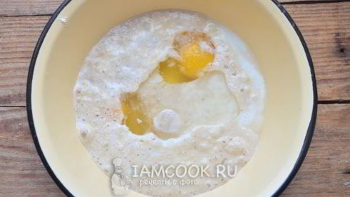 пирожки с луком и яйцом на кефире