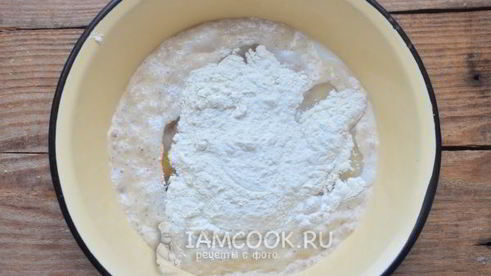 пирожки с луком и яйцом на кефире