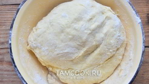 пирожки с луком и яйцом на кефире