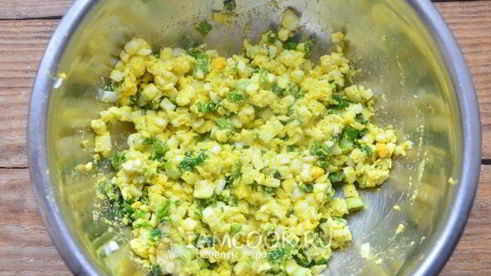 пирожки с луком и яйцом на кефире