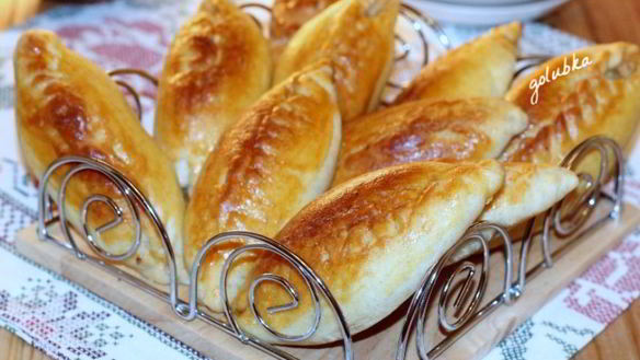 Рецепт Пирожков с мясным фаршем и грибами