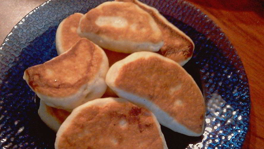 Рецепт пирожков с повидлом на сковороде