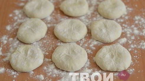 пирожки с повидлом