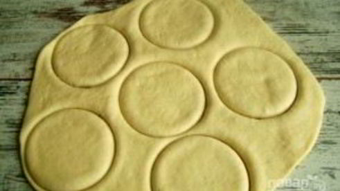 пирожки с рисом из дрожжевого теста