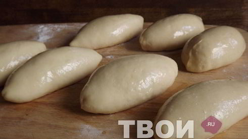 пирожки с яйцом и луком
