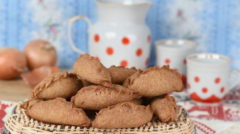 постные пирожки с маринованными опятами