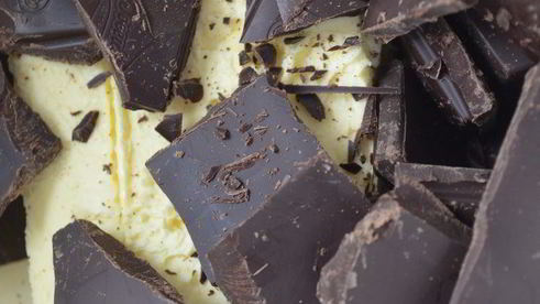 бесподобный брауни с вишней на темном пиве