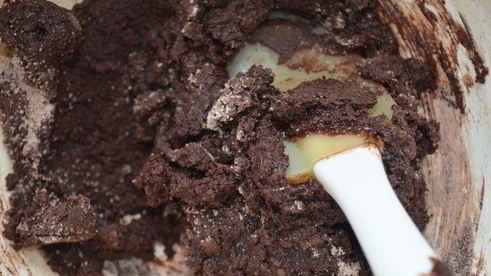 бесподобный брауни с вишней на темном пиве