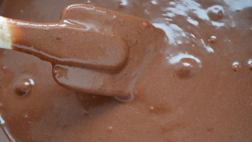 бесподобный брауни с вишней на темном пиве