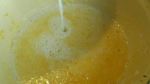 лимонные пирожные с меренгой