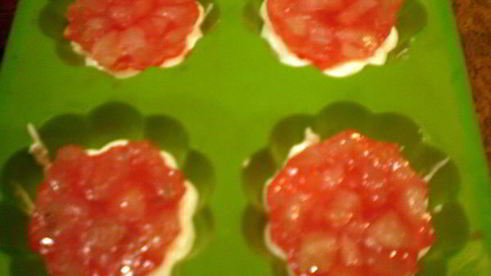 пирожное личи с малиной