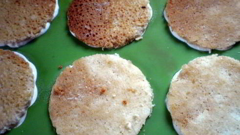 пирожное личи с малиной