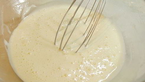 пирожное сердечное с шоколадным муссом